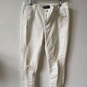 Velvet Heart White Jeans size 28